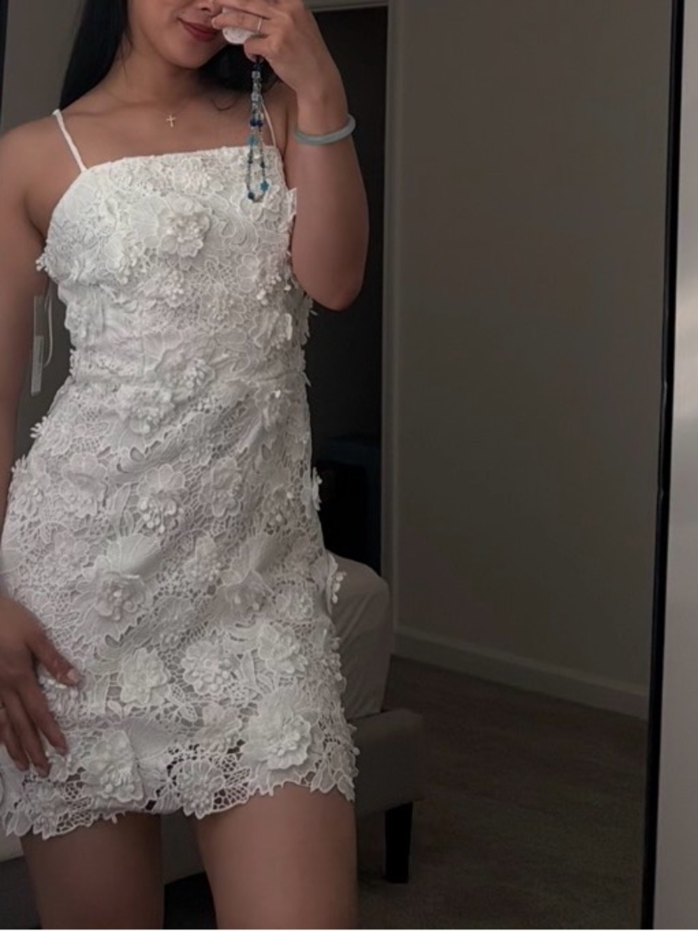 Small white  dress from lizard thickett